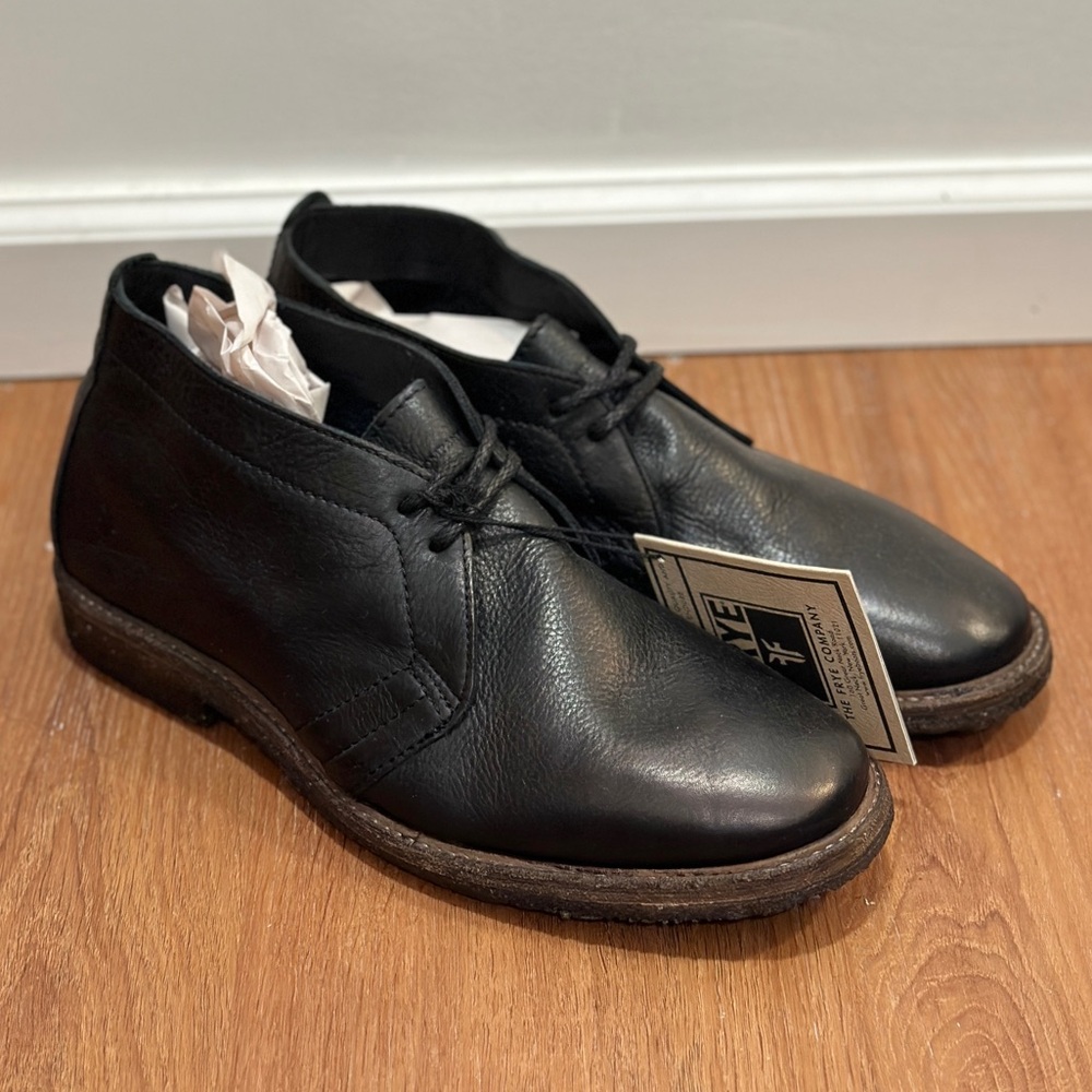 🆕 NWOB Frye chukka lace up low boot, black, sz 12